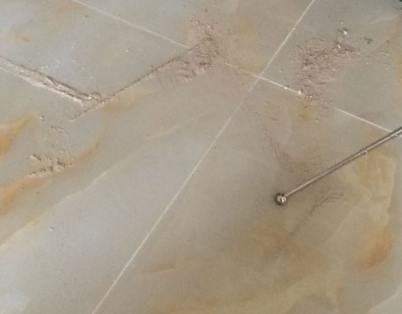 霍城瓷砖空鼓维修公司分享粘合剂选择不当在瓷砖铺贴过程中可能导致以下问题